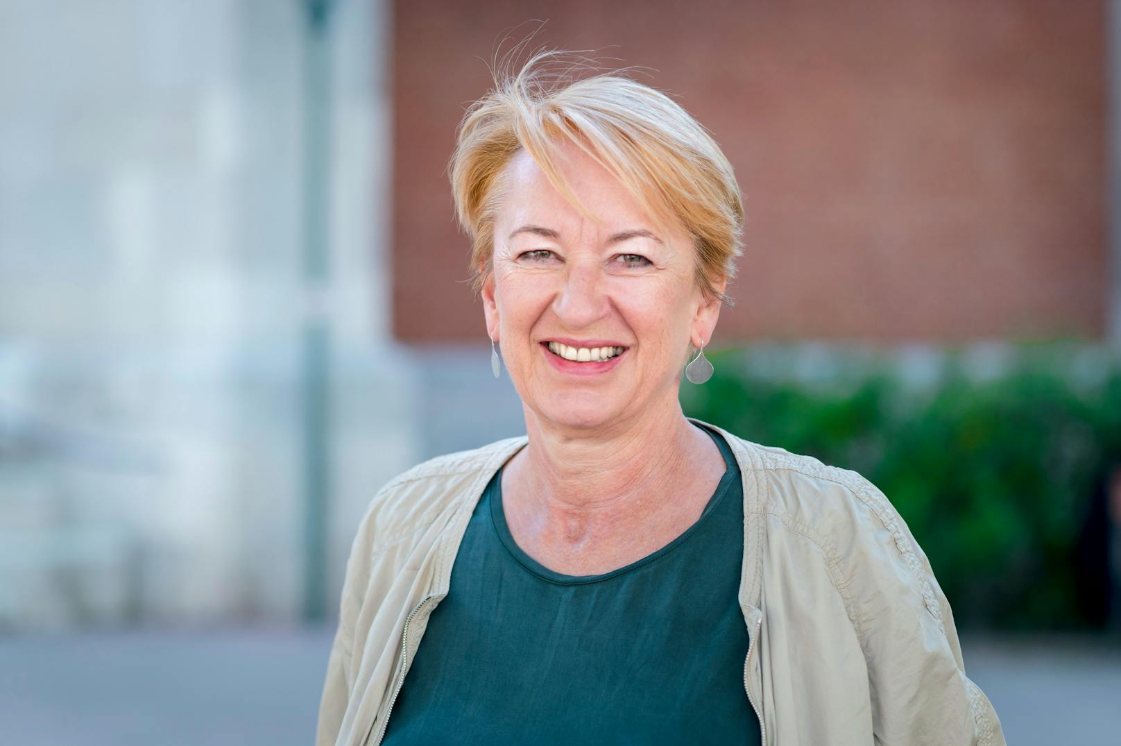 Grünen-Kandidatin Barbara Neuroth