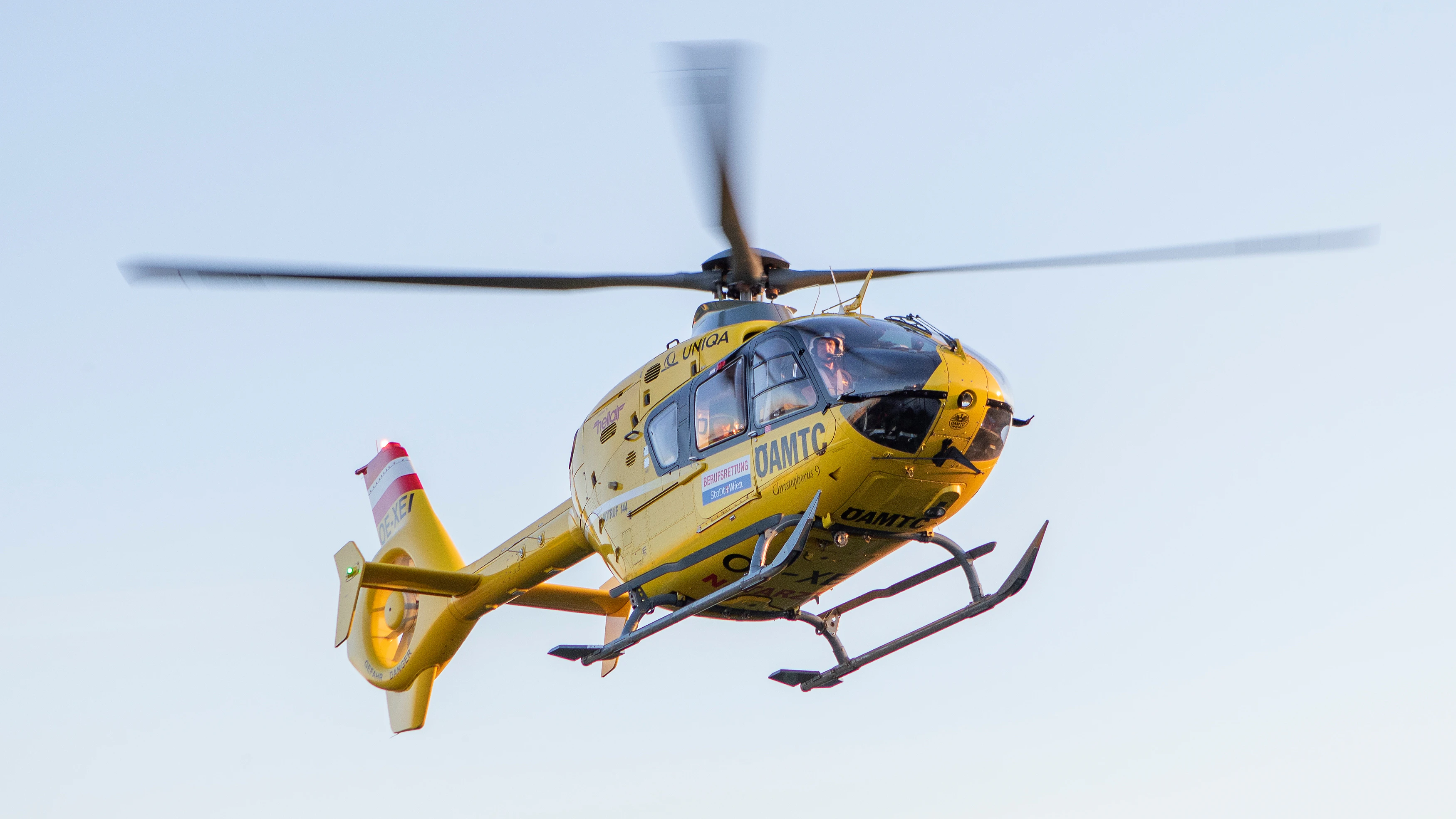 Das Kind wurde mit dem Rettungshubschrauber in die Kinderchirurgie Graz gebracht (Symbolbild).