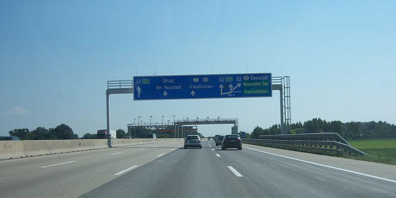 Die A2 in der Nähe von Laxenburg.