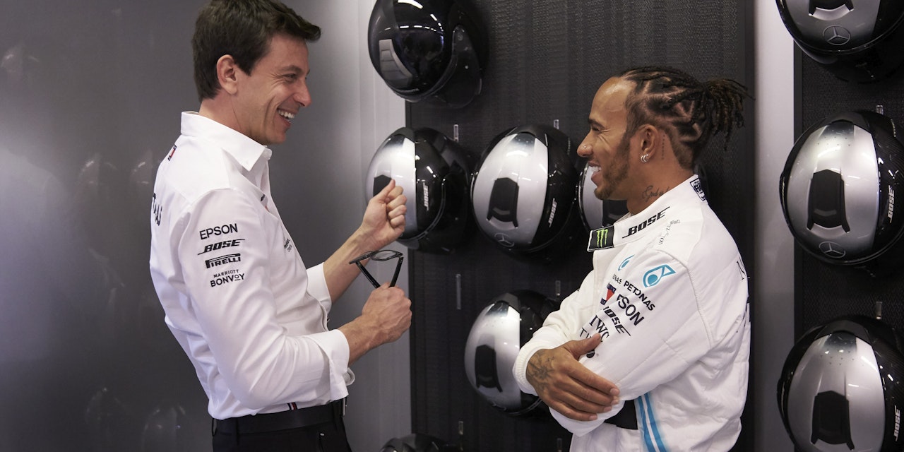 Hamilton verlängert nur bei mehr "Home Office" - Formel 1 ...