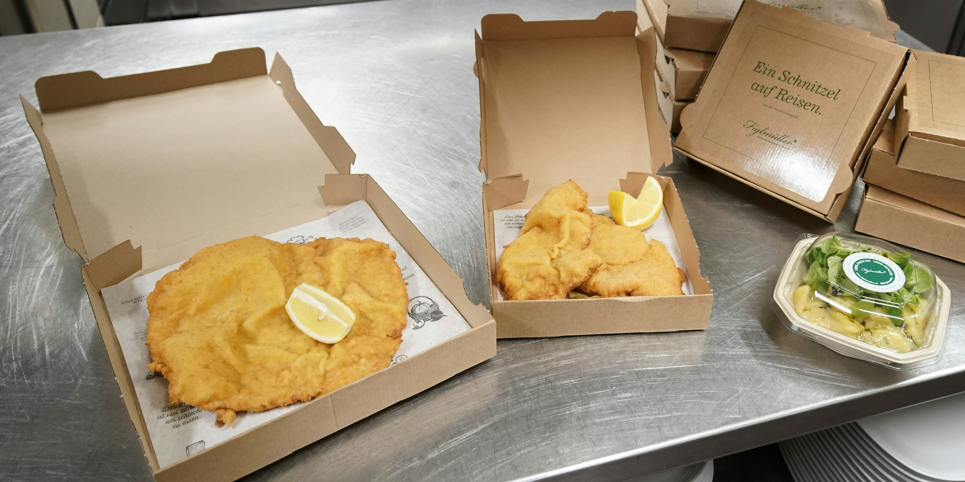 "Längste" Pizza Wiens für Obdachlose der Gruft