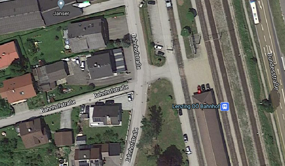 Beim unbeschrankten Bahnübergang Gallaberg kam es zum Crash.