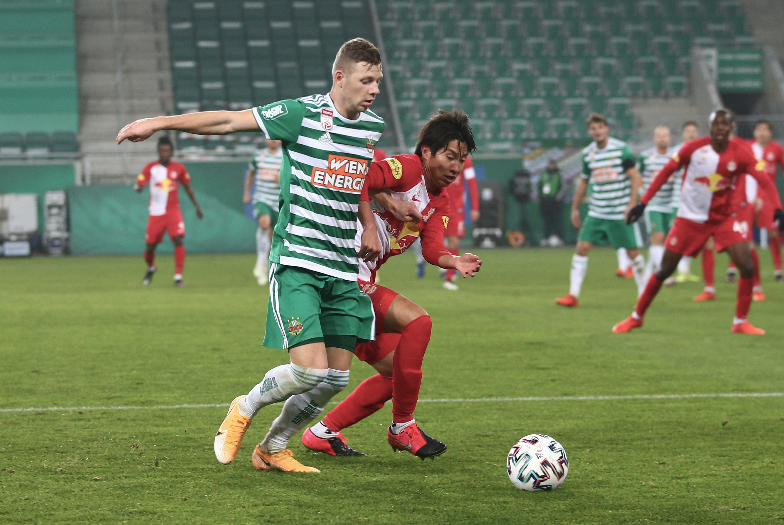 Max Ullmann im Match gegen Salzburg.