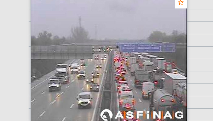 Nur im Schritttempo geht es auf der A2 am Dienstag in der Früh voran.