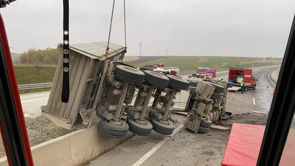 Lkw-Unfall auf der A5