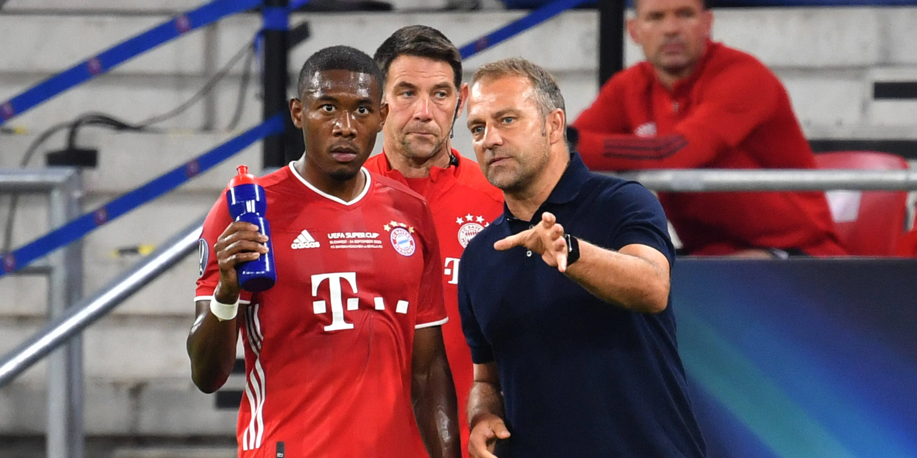 David Alaba mit Trainer Hansi Flick