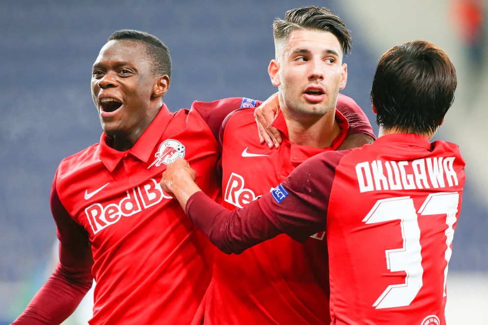 Dominik Szoboszlai (Mitte) ist der begehrteste Spieler der Fußball-Bundesliga.&nbsp;