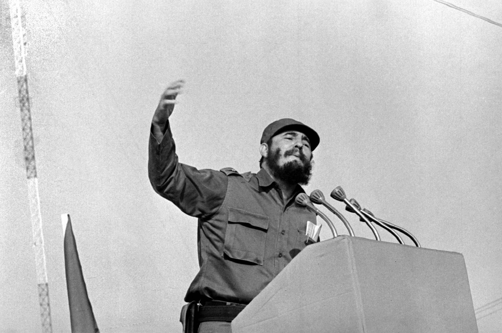 <strong>Fidel Castro ergreift die Macht:</strong> Am 13. Februar 1959 übernahm der kommunistische Revolutionsführer Fidel Castro endgültig die Kontrolle auf Kuba. 