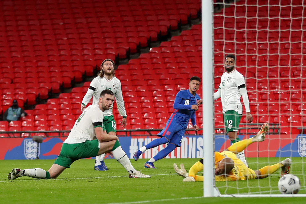 Jadon Sancho trifft gegen Irland.
