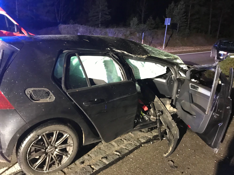 Schwerer Verkehrsunfall auf der Walchenstraße. 