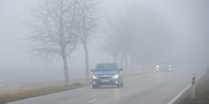 Nebel-Verfolgungsjagd endet mit Crash in Leitplanke