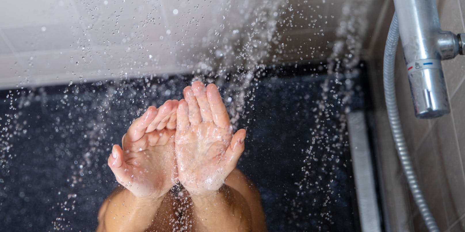 Die Zwölfjährige ist so allergisch gegen Wasser, dass eine Dusche sie töten könnte.