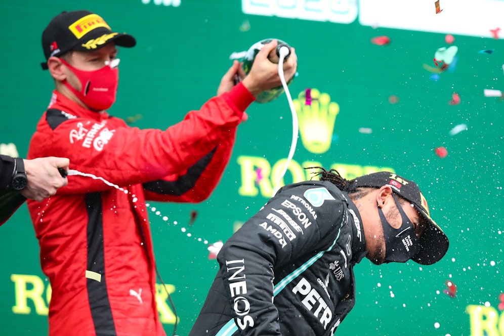 Vettel: Erster Gratulant, aber Schumacher größer.