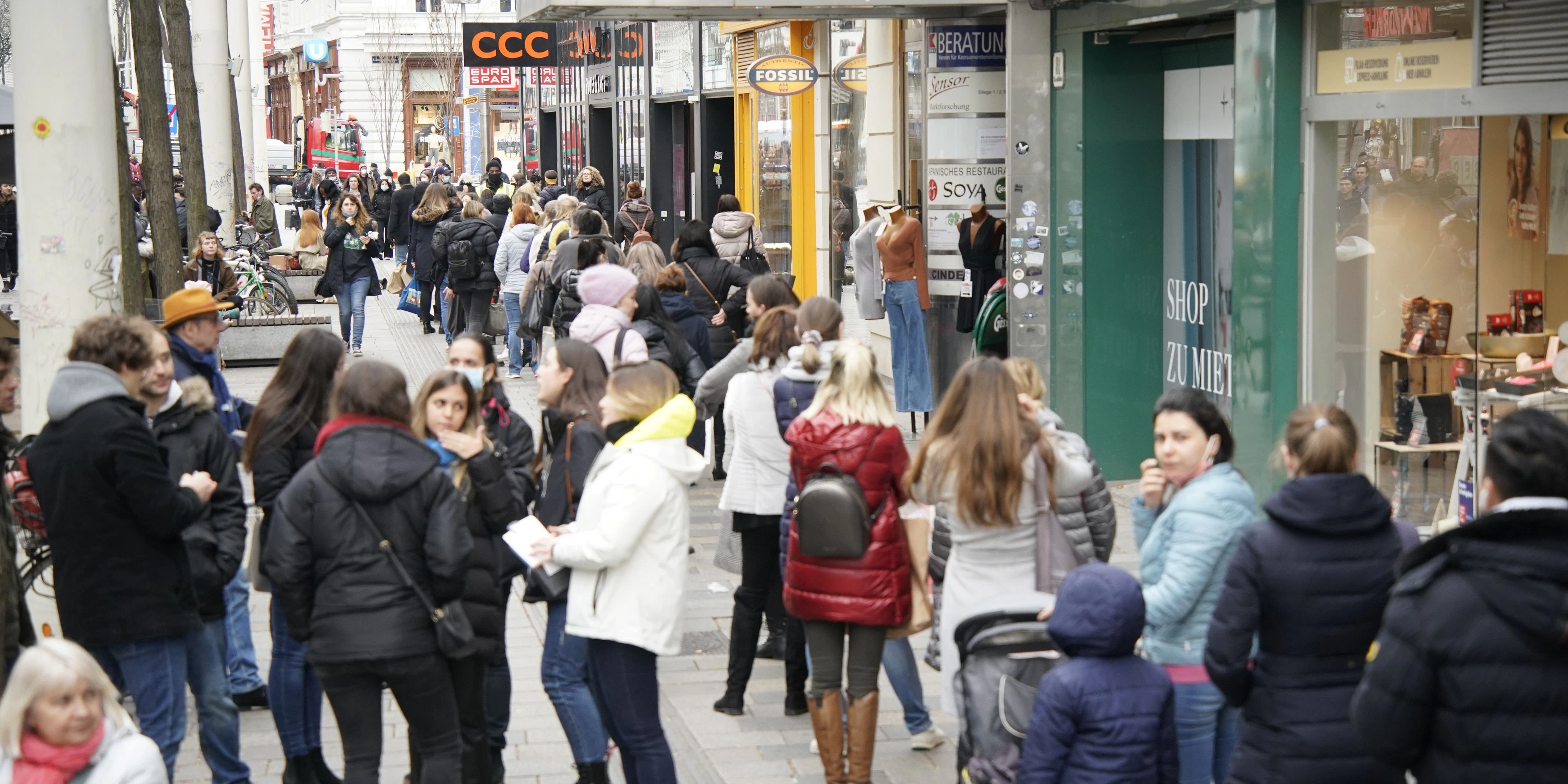 Auf der Mariahilfer Straße herrschte großer Andrang.