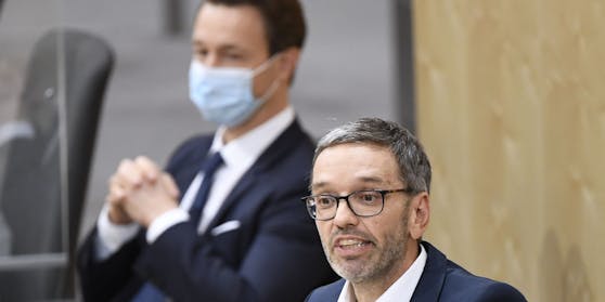 FP-Klubobmann Herbert Kickl kritisierte Gernot Blümel (VP) scharf.