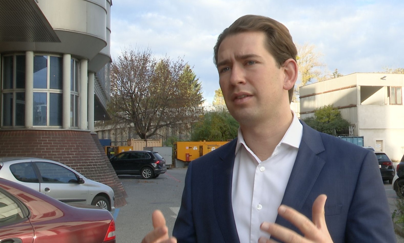 "Tun Sie alles, um soziale Kontakte zu reduzieren", appelliert Bundeskanzler Sebastian Kurz.