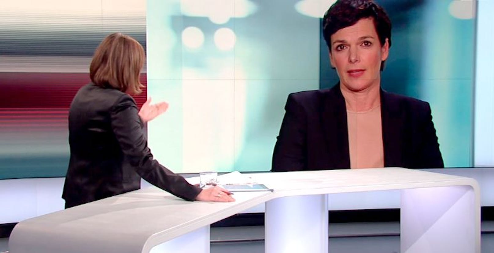 Pamela Rendi-Wagner im ORF "Report" am 17. November 2020