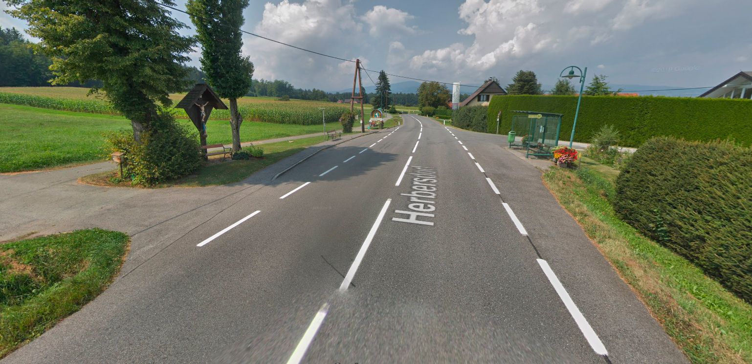 An dieser Stelle hatte der 17-Jährige laut Polizei links abbiegen wollen