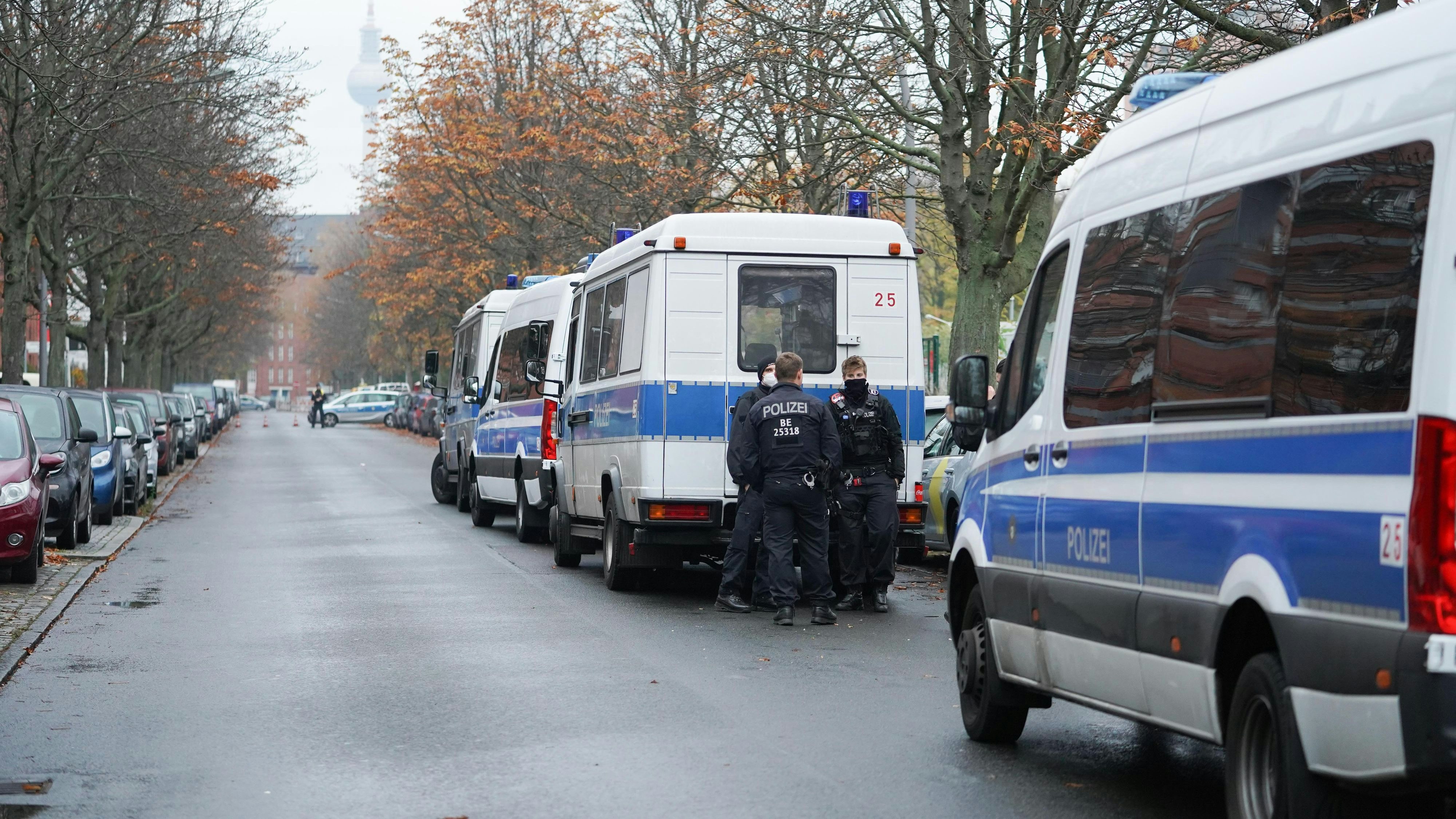 Mehr als 1600 Beamte sind derzeit in Berlin im Einsatz. (Symbolbild)