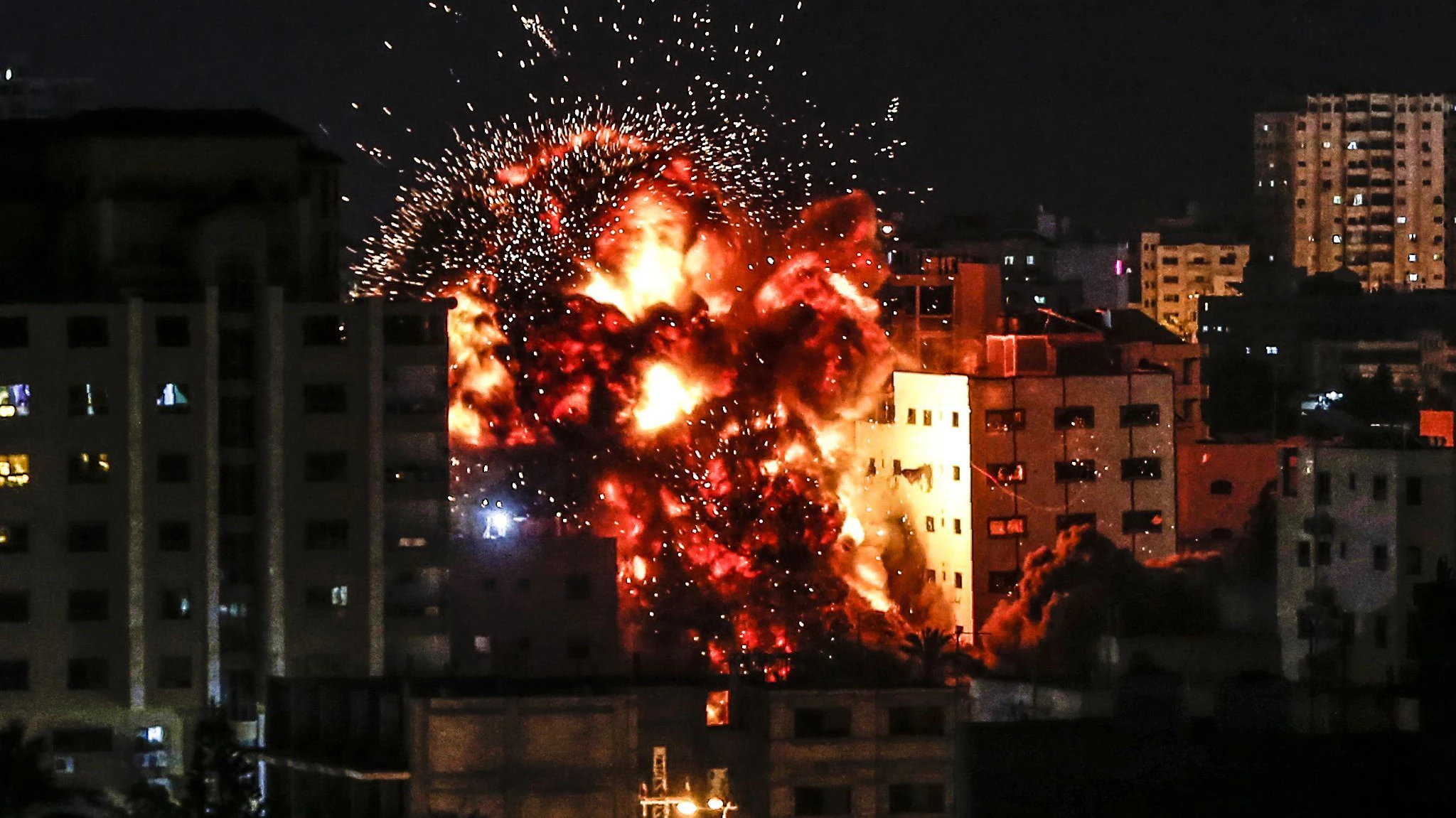 Ziele der iranischen Al-Kuds-Brigaden und syrischer Truppen im Visier: Feuer nach Angriffen der israelischen Armee in Syrien. (Archivbild)