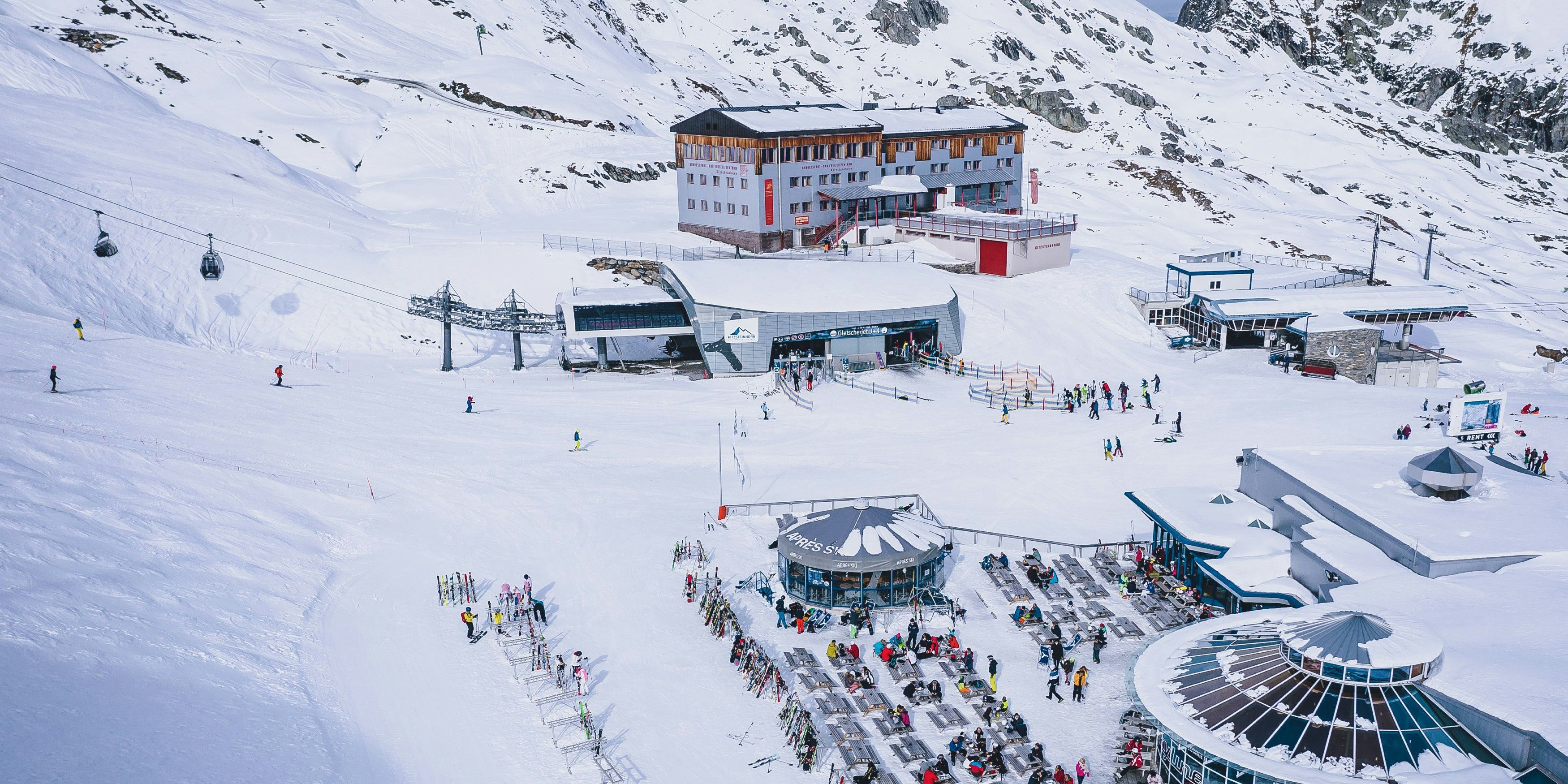  Übersicht am Skigebiet Kitzsteinhorn, aufgenommen am 21. Oktober 2020