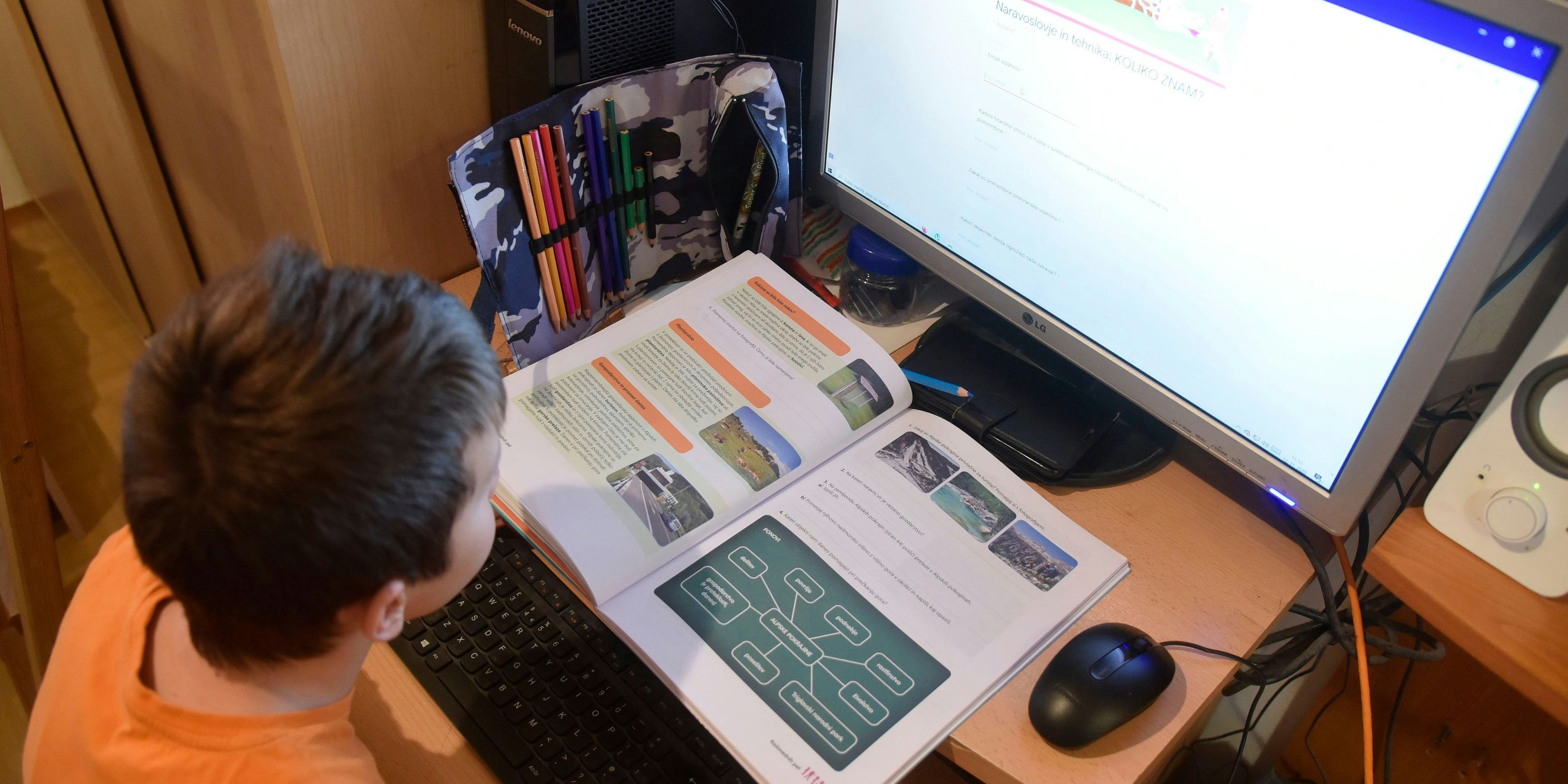 Wer Hilfe beim Lernen oder den Hausübungen gebrauchen könnte, kann die kostenlosen Online-Lernhilfen der Wiener VHS in Anspruch nehmen.