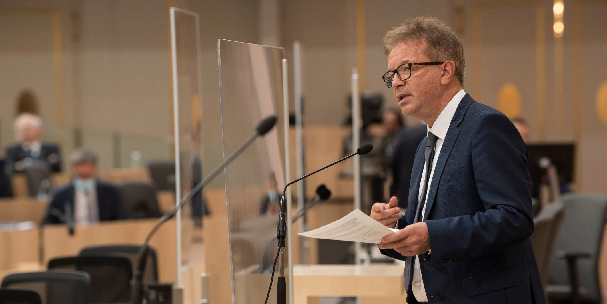 Rudolf Anschober bei einer Rede bei einer Sitzung des Nationalrates