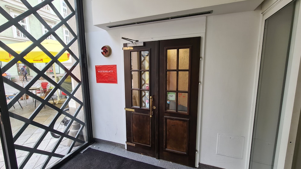 Das Exxtrablatt in Linz ist pleite, soll aber gerettet werden.