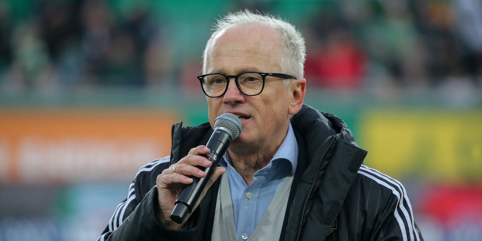 Andy Marek als Stadionsprecher bei Rapid Wien.