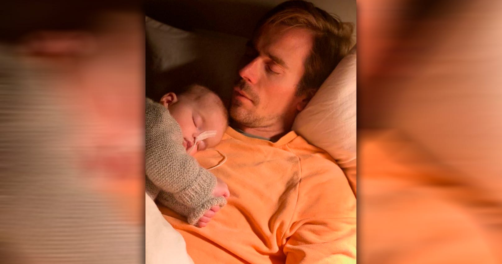 Fast jeden Abend ließ der Arzt seine Tochter auf seiner Brust einschlafen. 