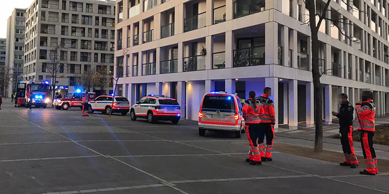 Feuerwehr und Berufsrettung waren in der Unocity im Einsatz