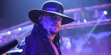 WWE-Hammer! Auch der Undertaker kommt nach Wales