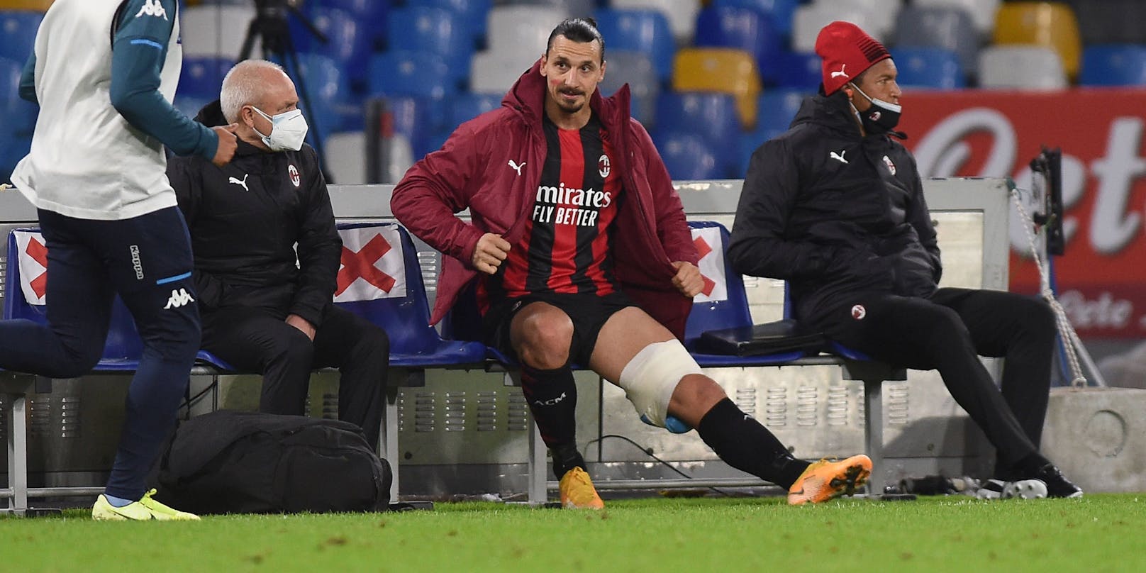 Zlatan Ibrahimovic traf gegen Napoli doppelt und verletzte sich.