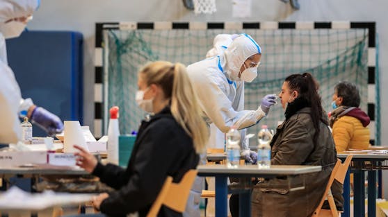 Großer Andrang bei den Massentests in Bozen