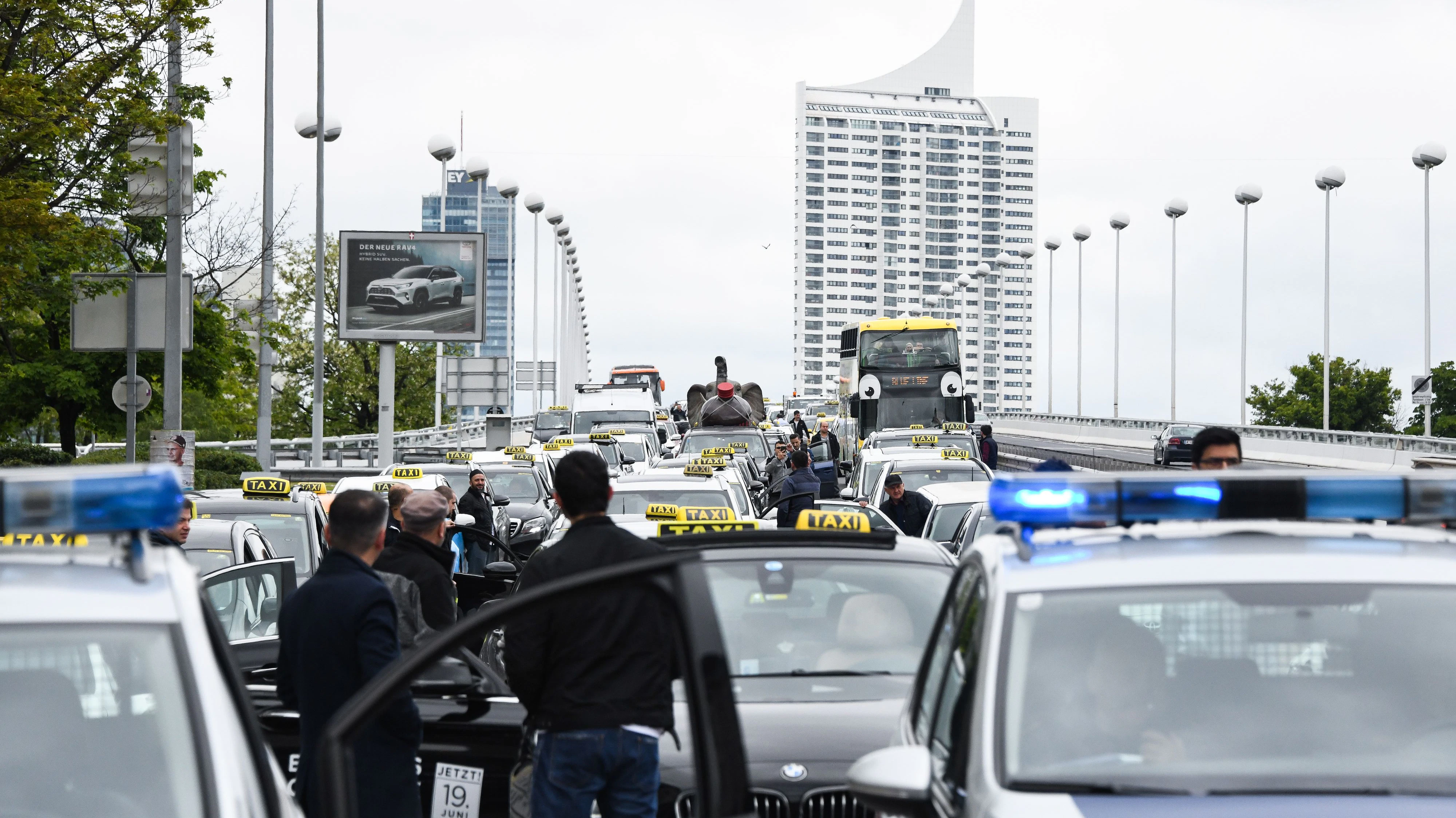 Taxi-Demo Wien