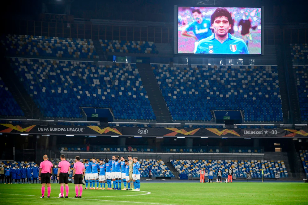 Diego Maradona wurde vor dem Heimspiel des SSC Napoli verabschiedet.