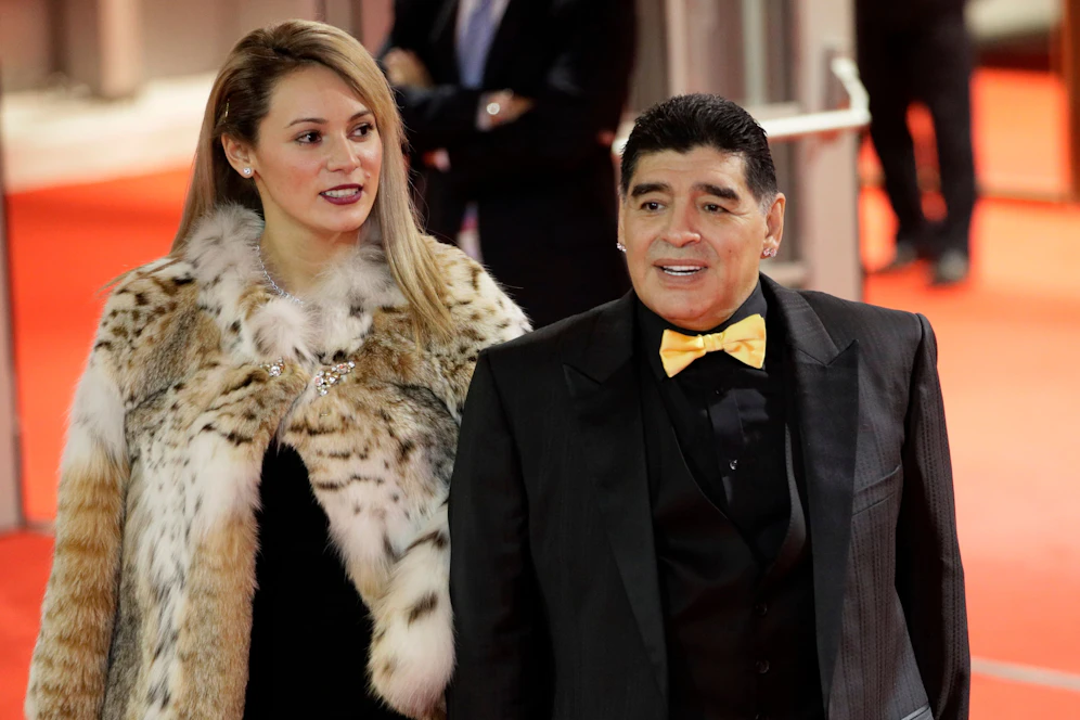 Diego Maradonas letzte Freundin Rocio Oliva durfte nicht zur Familien-Verabschiedung. 