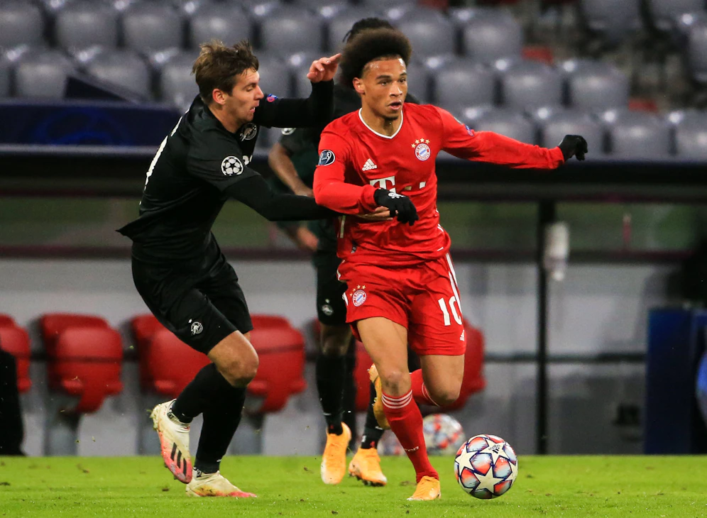 Leroy Sane gegen Max Wöber