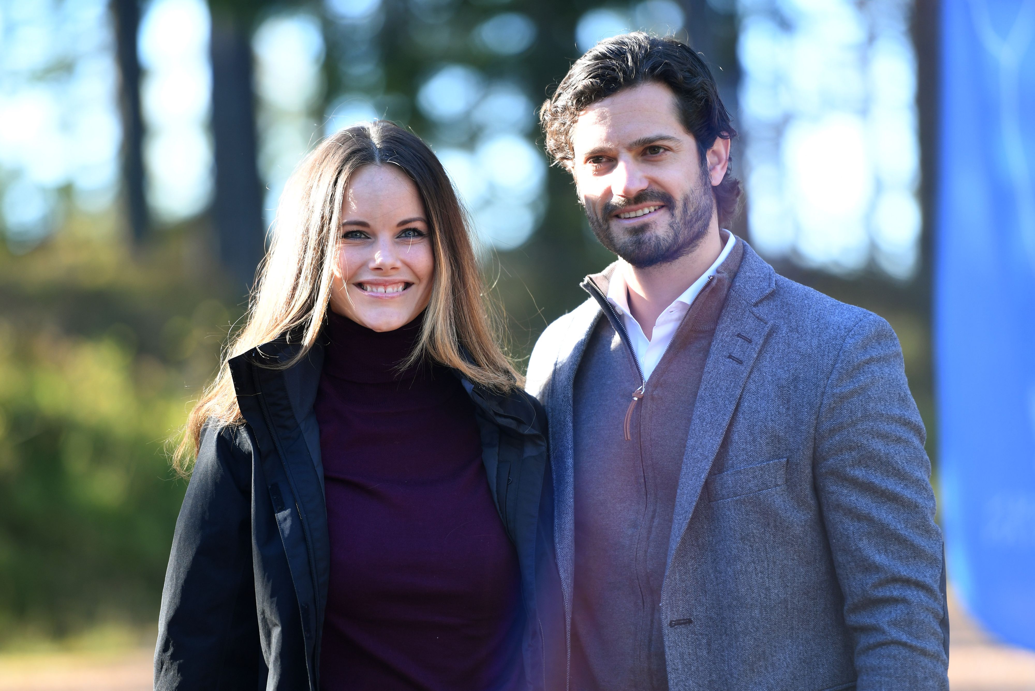 Das sind Prinzessin Sofia und Prinz Carl Philip von Schweden.