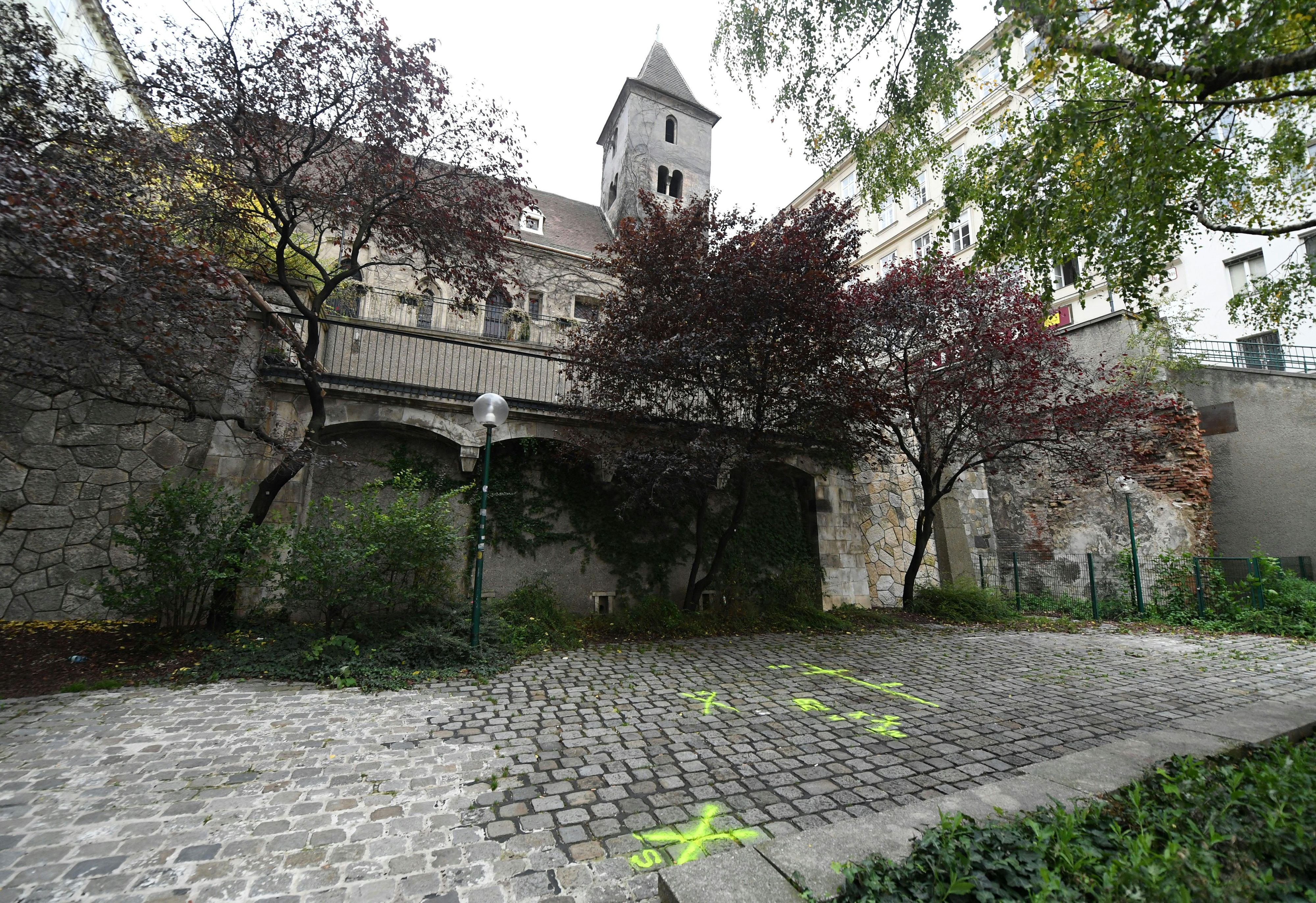 Vor der Ruprechtskirche – dem ältesten Gotteshaus Wiens – wurde der Attentäter erschossen.