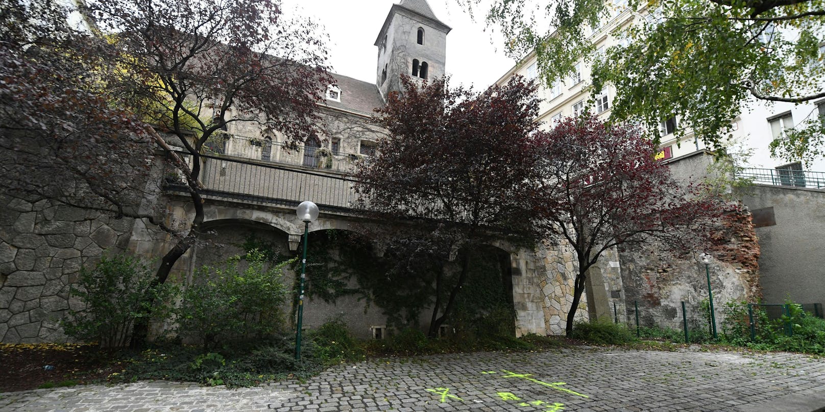 Vor der Ruprechtskirche – dem ältesten Gotteshaus Wiens – wurde der Attentäter erschossen.