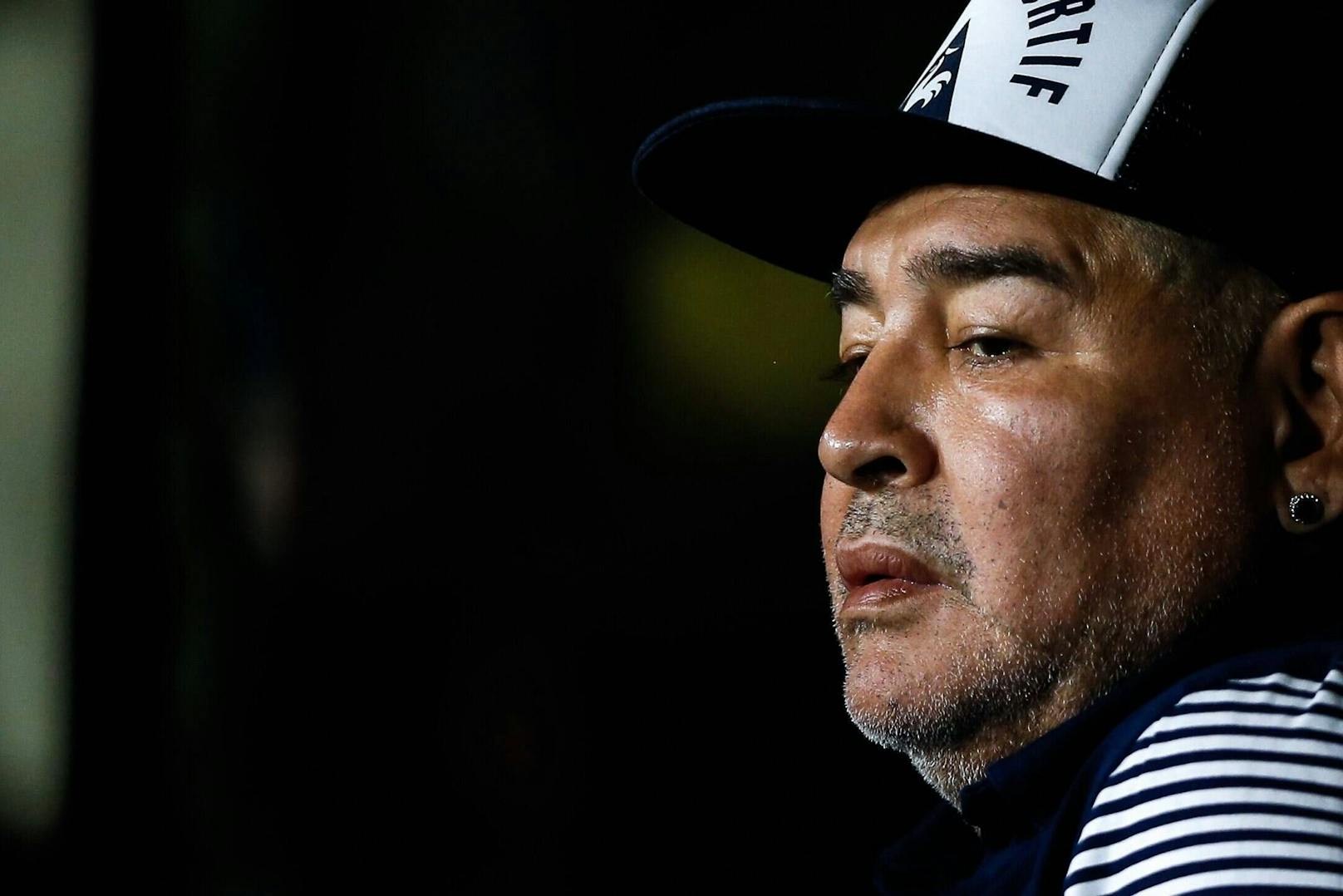 Der Tod von Diego Maradona wird untersucht. 