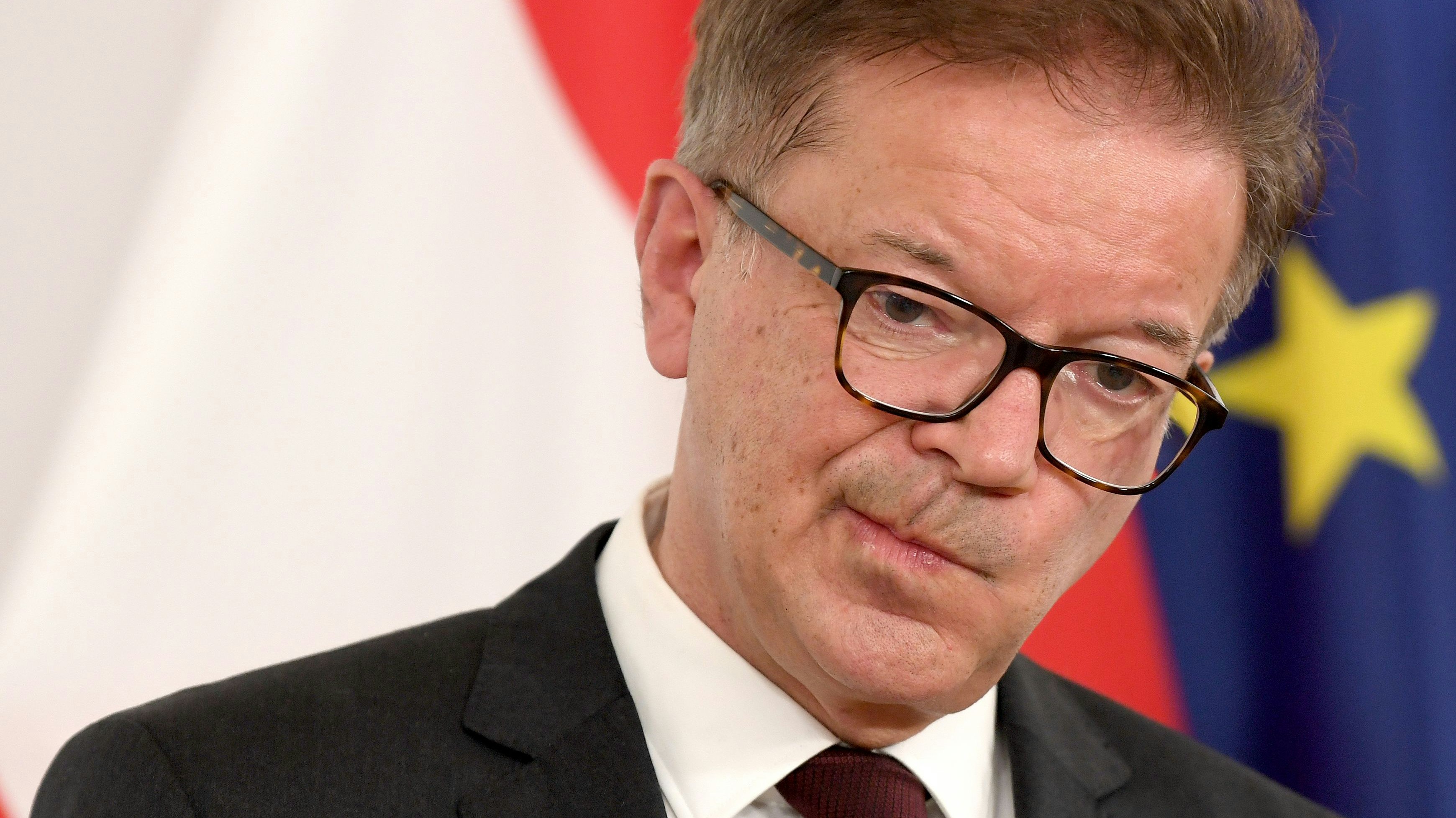 Gesundheitsminister Rudolf Anschober (G) während des Pressefoyers nach einer Sitzung des Ministerrates am 25. November 2020