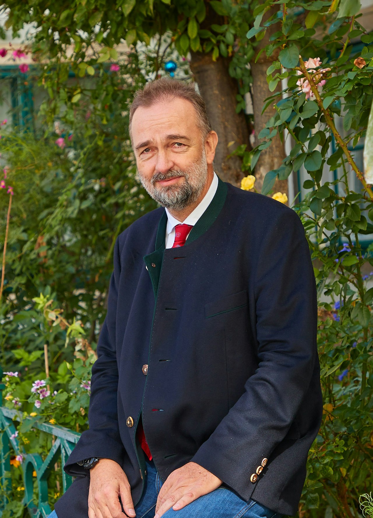 Heute.at - Geheime Scheidung und neue Liebe bei Karl Habsburg