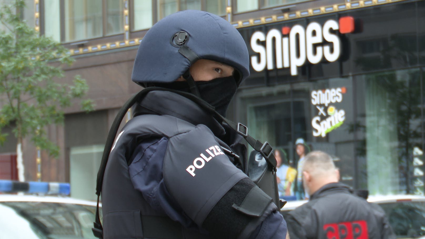 Polizist nach Terror-Anschlag in Wien