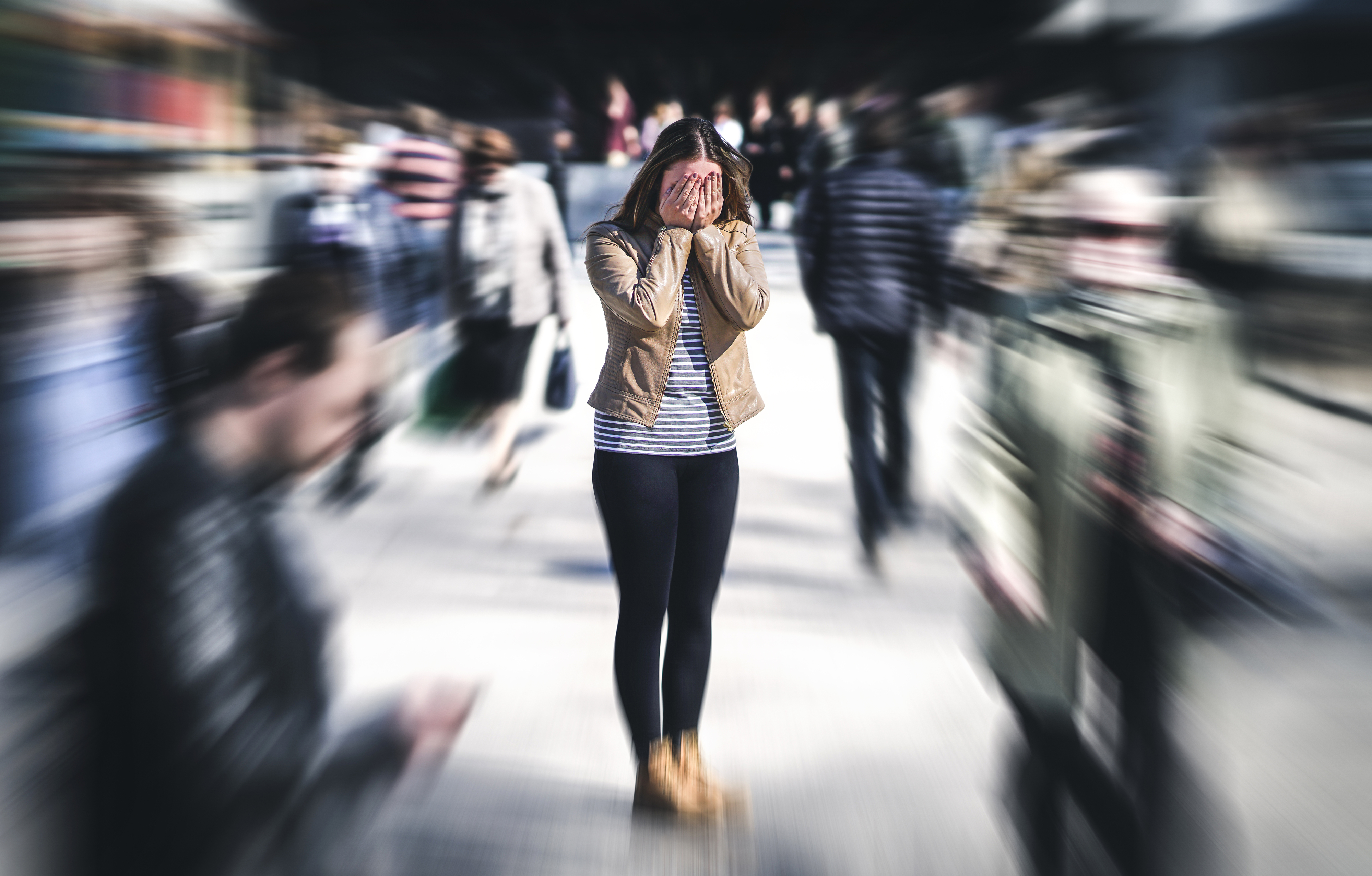 Mit belastenden Ereignissen konfrontiert zu sein, führt zu Verunsicherung und Angst und kann in der Folge zum psychischen Problem werden.