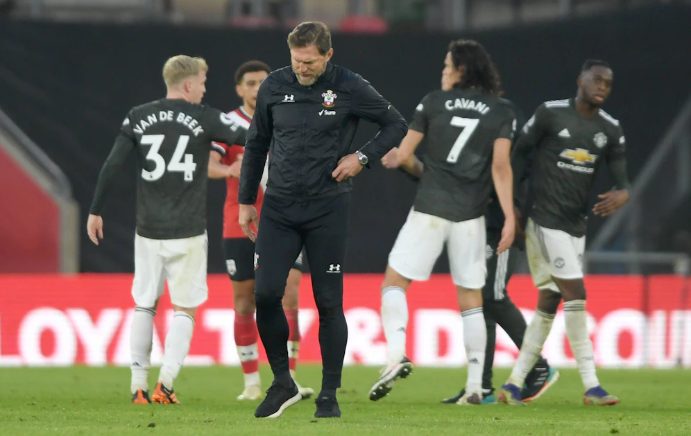 Ralph Hasenhüttl ärgert sich über die feiernden United-Stars.