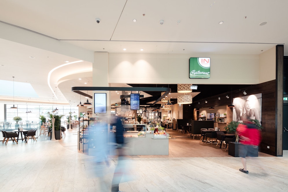 Neun Lokale im Huma Eleven setzen jetzt auf Abholservice, auch das Interspar-Restaurant ist darunter.