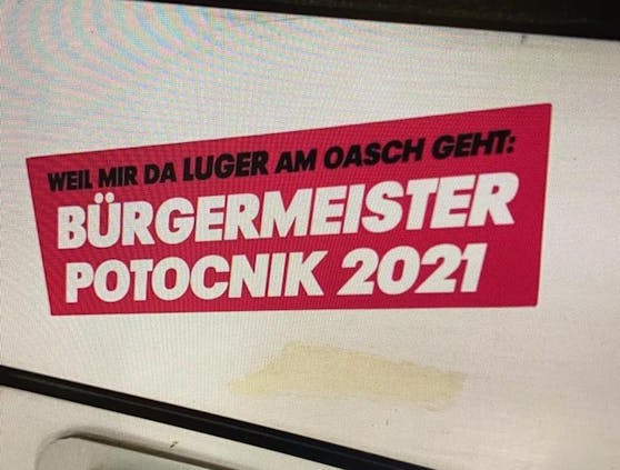 MIt einem deftigen Spruch soll Lorenz Potocnik werben, der weiß aber nichts davon.