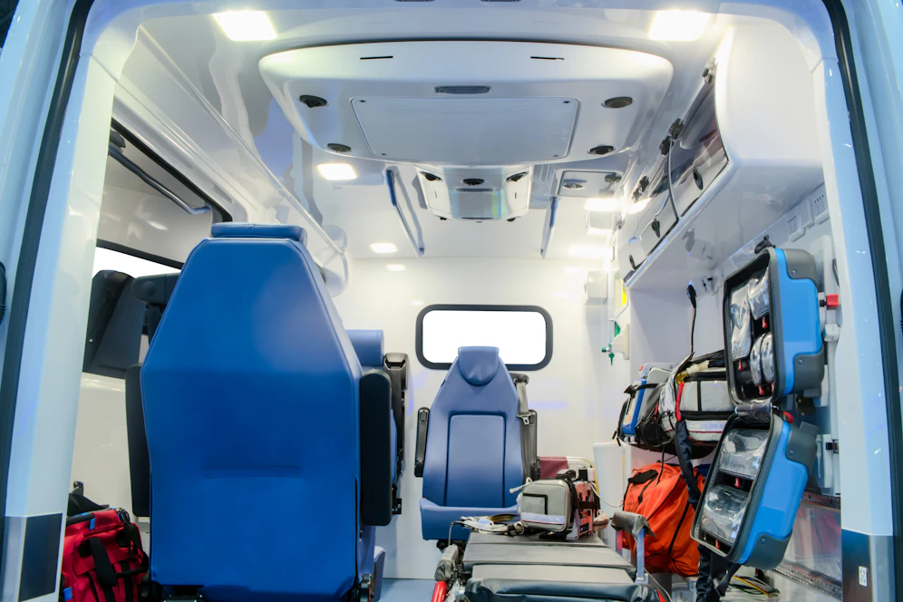 Eine Patientin erhebt Vorwürfe gegenüber dem Krankentransport.